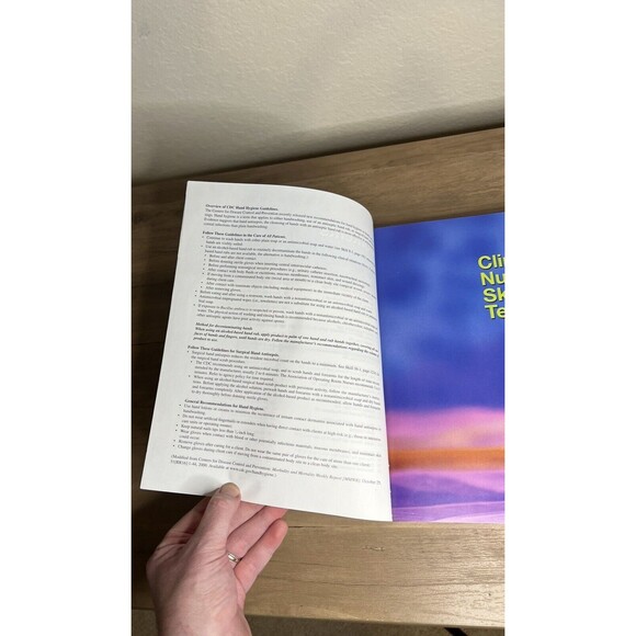 Clinical‎ Nursing Skills and Techniques - Paperback By Anne Griffin Perry - USED - Picture 3 of 10